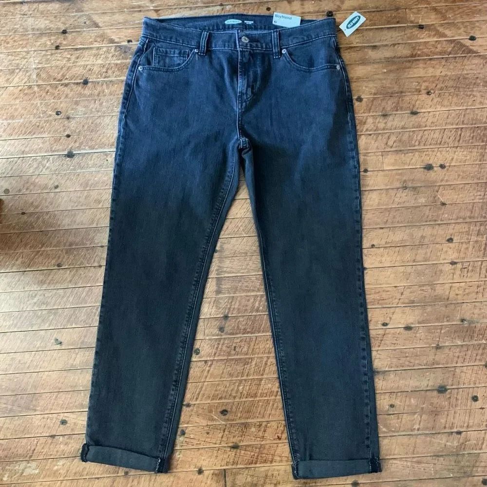 Old Navy black cuffed boyfriend normcore NWT 6 jeans